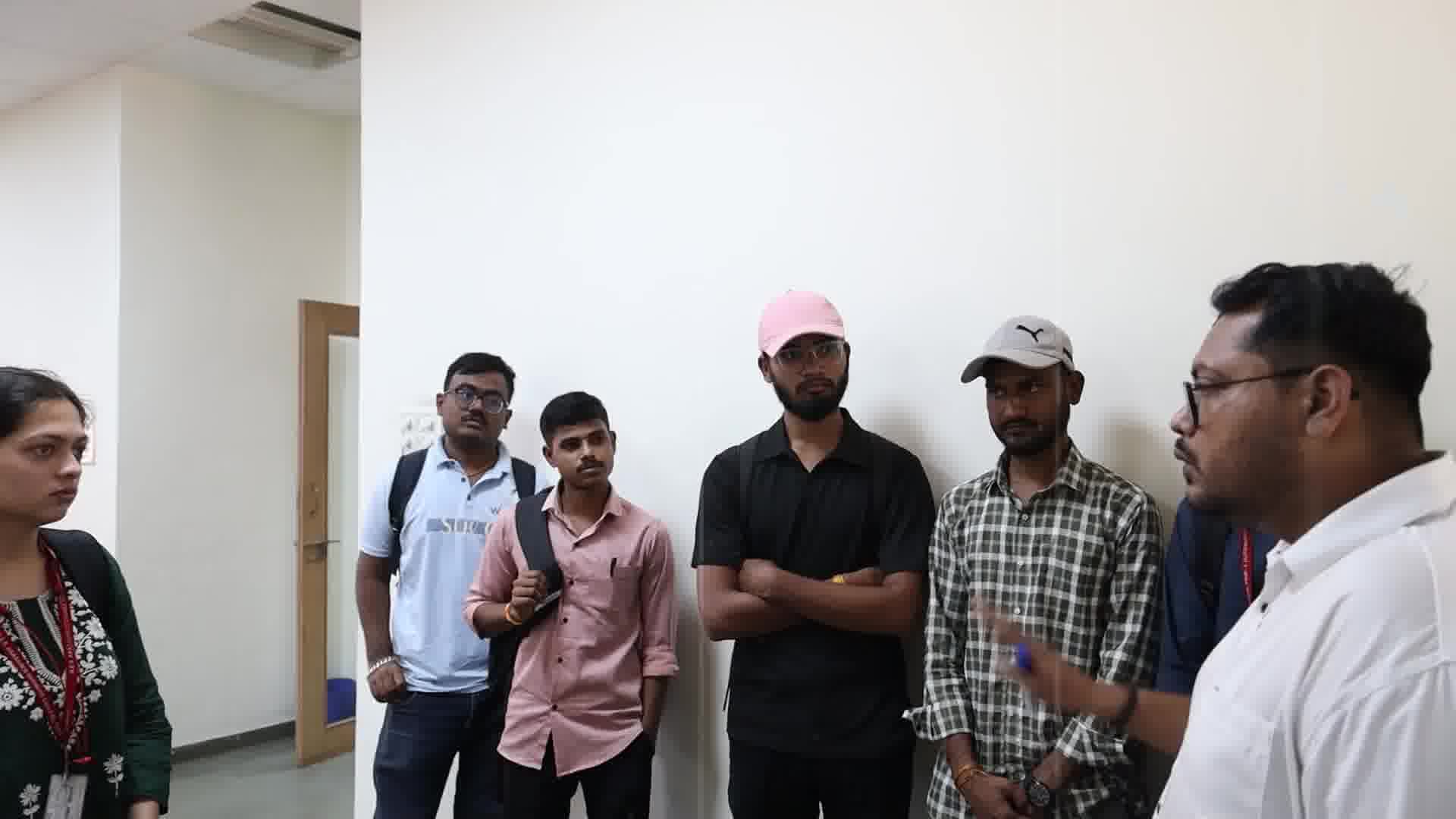 Demo day winners holding certificates